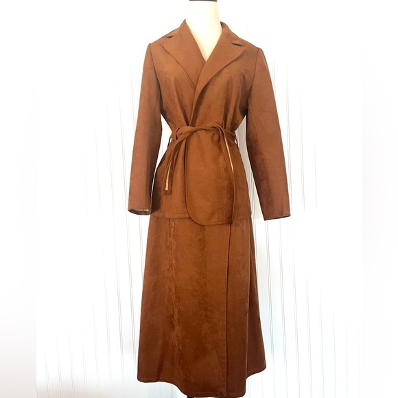 Vintage 70s Faux Suede Suit Matching Blazer and Midi Wrap Skirt Large Caramel - Picture 2 of 16